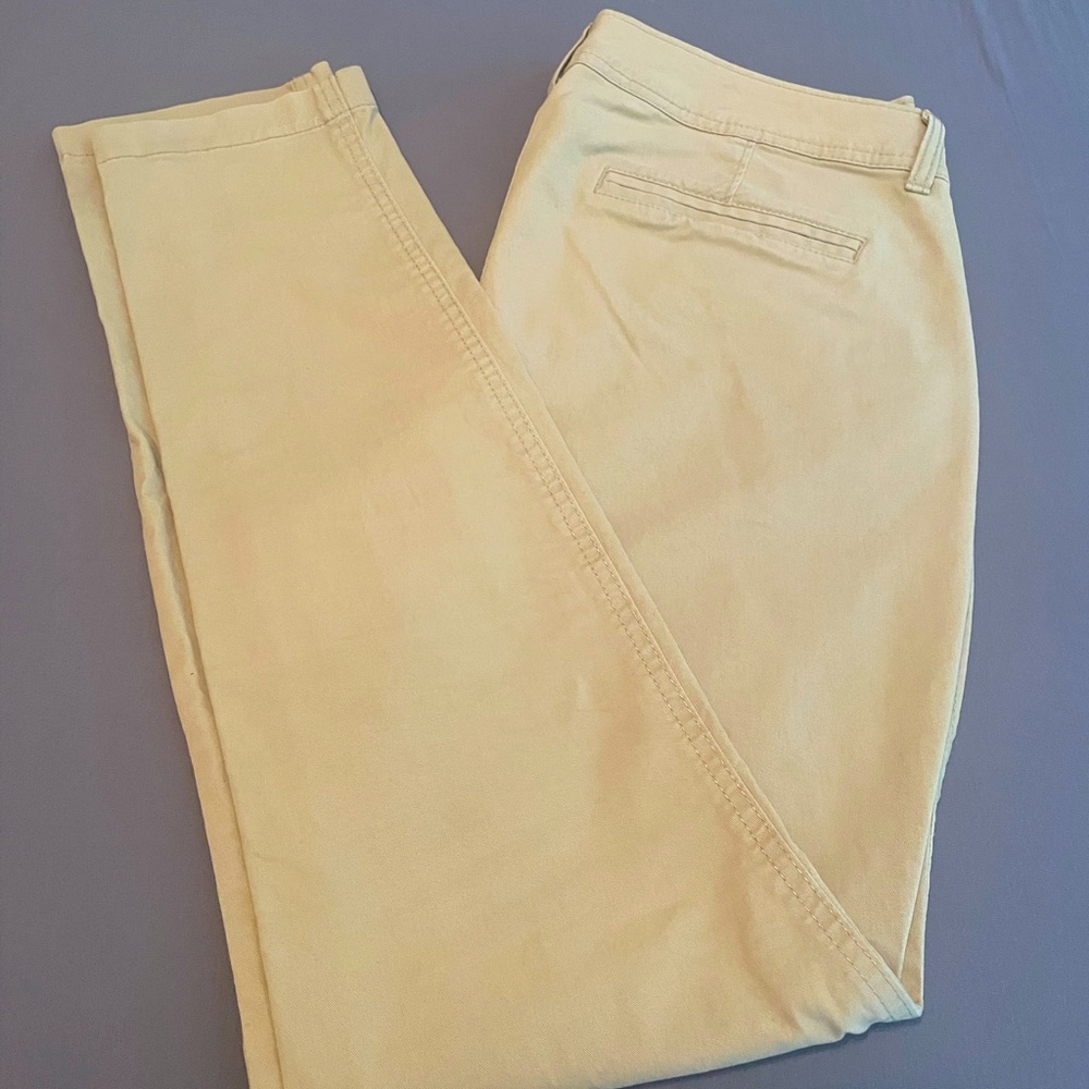 Business casual skinny leg Khaki, size 10